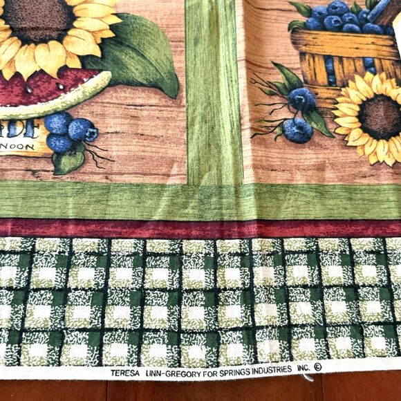 Vintage Quilt Panel Birdhouses Panel Sunflowers Spring Industries 34” X 44” - Picture 4 of 6